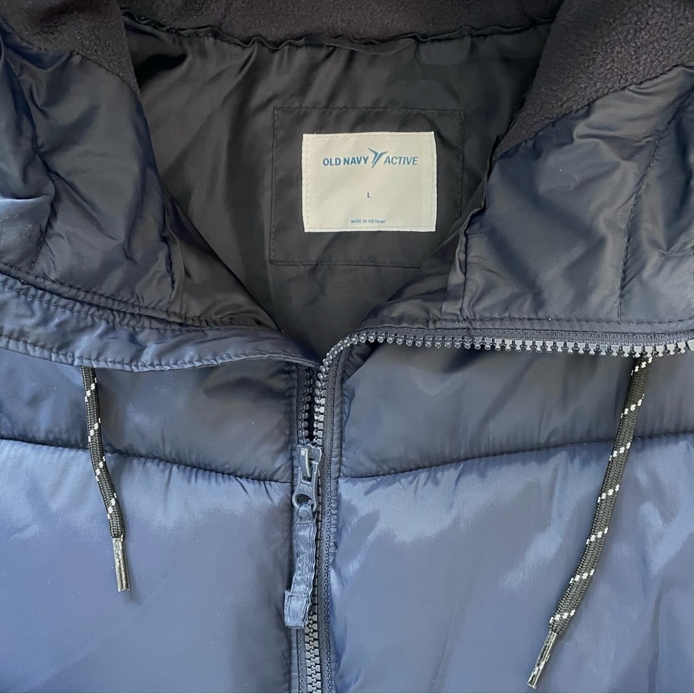 Old Navy Active Go-H20 Water-Resistant Hooded Puffer Winter Jacket - Picture 10 of 15